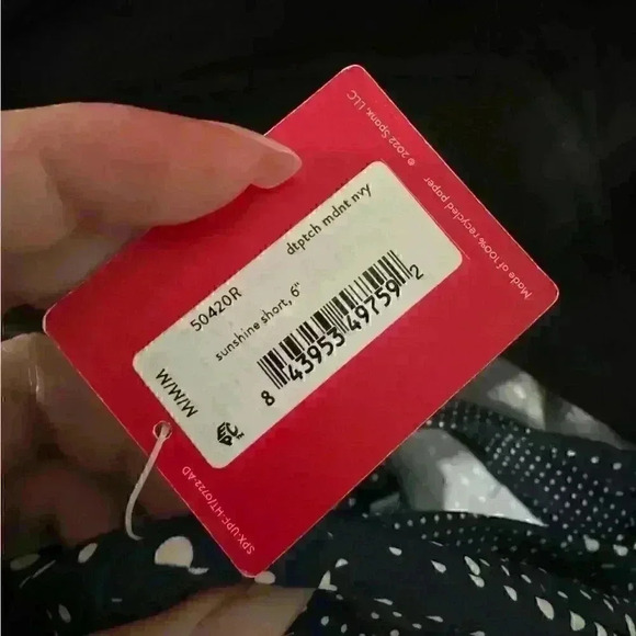 NWT SPANX Sunshine Shorts, 6" in navy pointed dot Sz M - Picture 7 of 7